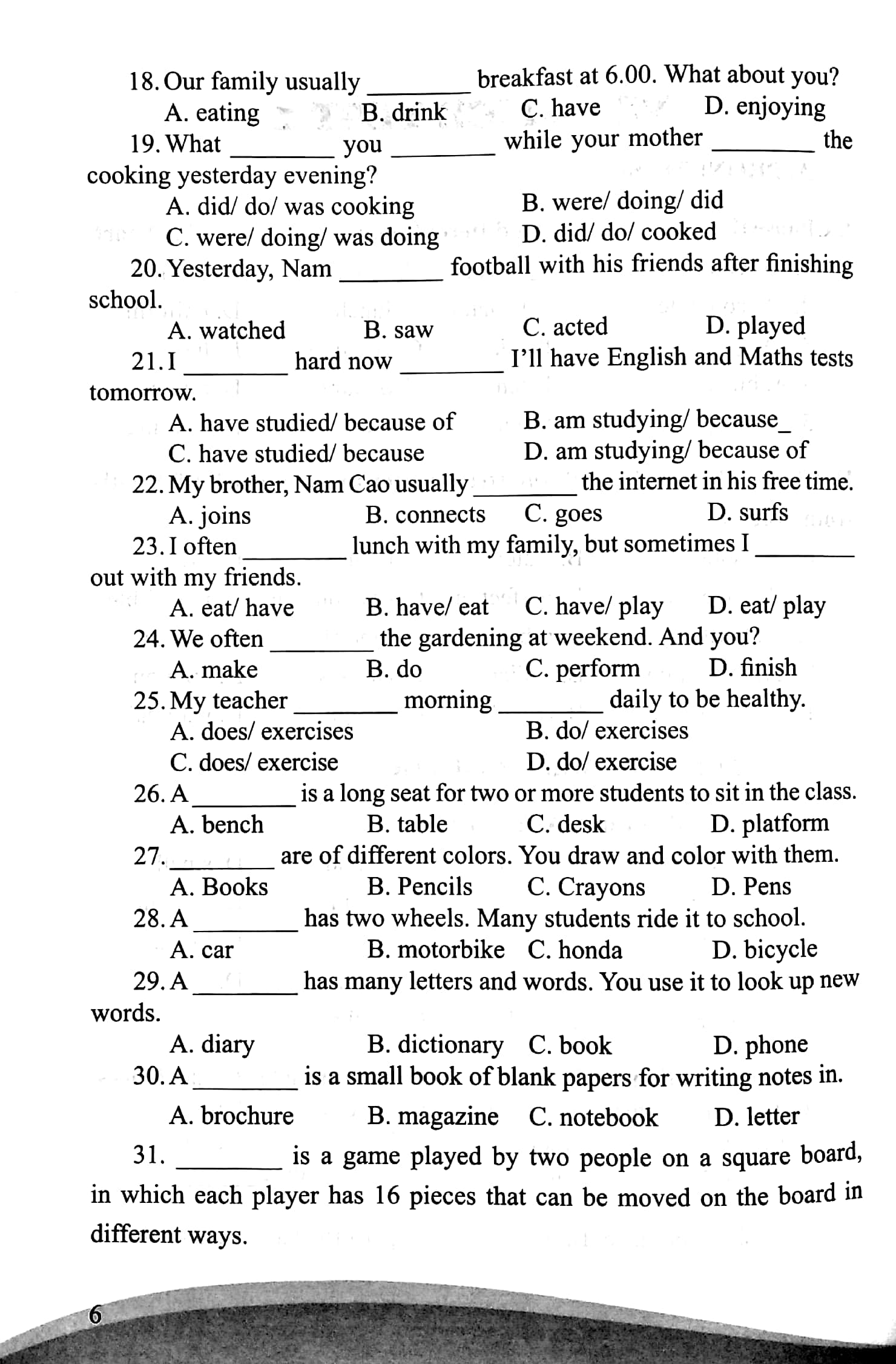 1000 câu trắc nghiệm tiếng anh 6 (theo chương trình mới) (tái bản) - Ảnh 6