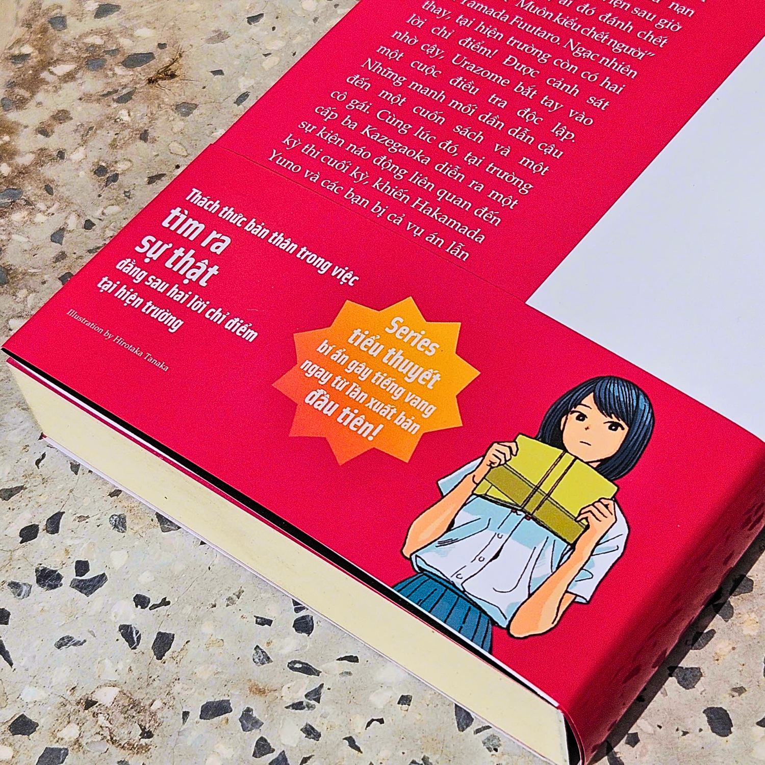 An Mang Trong Thu Vien - Bi An Loi Chi Diem Dam Mau - Ban Dac Biet - Tang Kem Obi + Bookmark + Postcard Boi - Ảnh 6