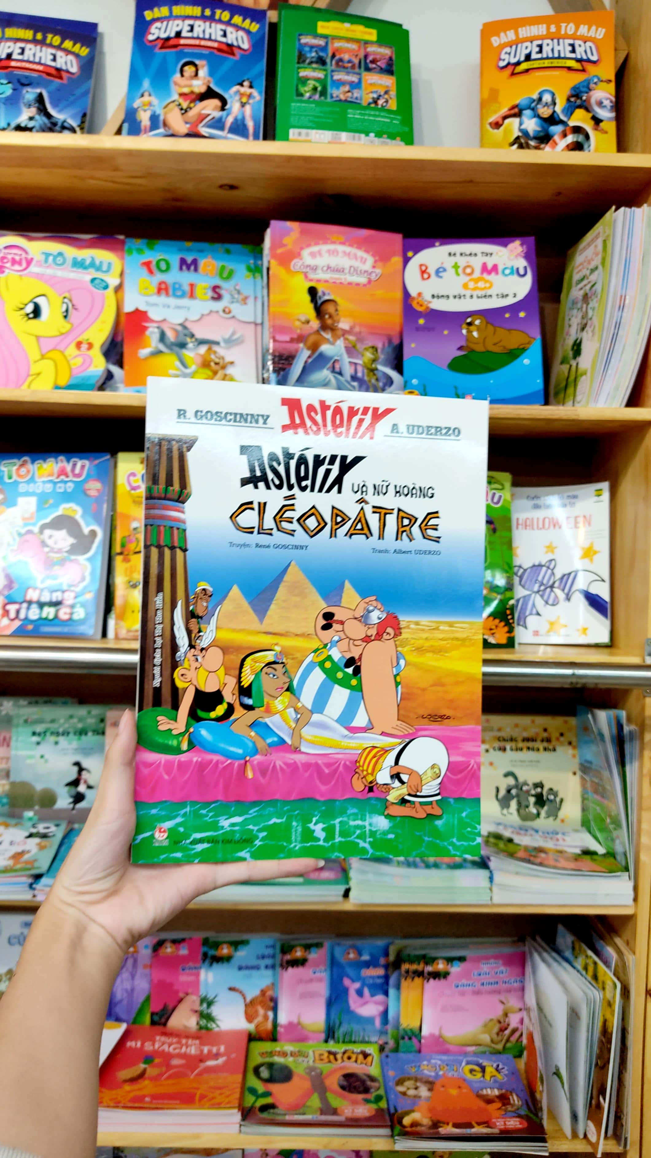 asterix - astérix và nữ hoàng cléopâtre (tái bản 2023) - Ảnh 9