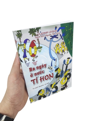 ba ngày ở nước tý hon - bản in màu (tái bản 2023) - Ảnh 7