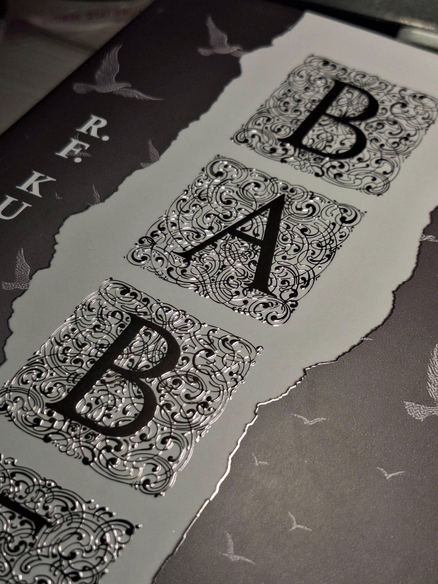 Babel Hay Su Can Thiet Cua Bao Luc - Ảnh 4