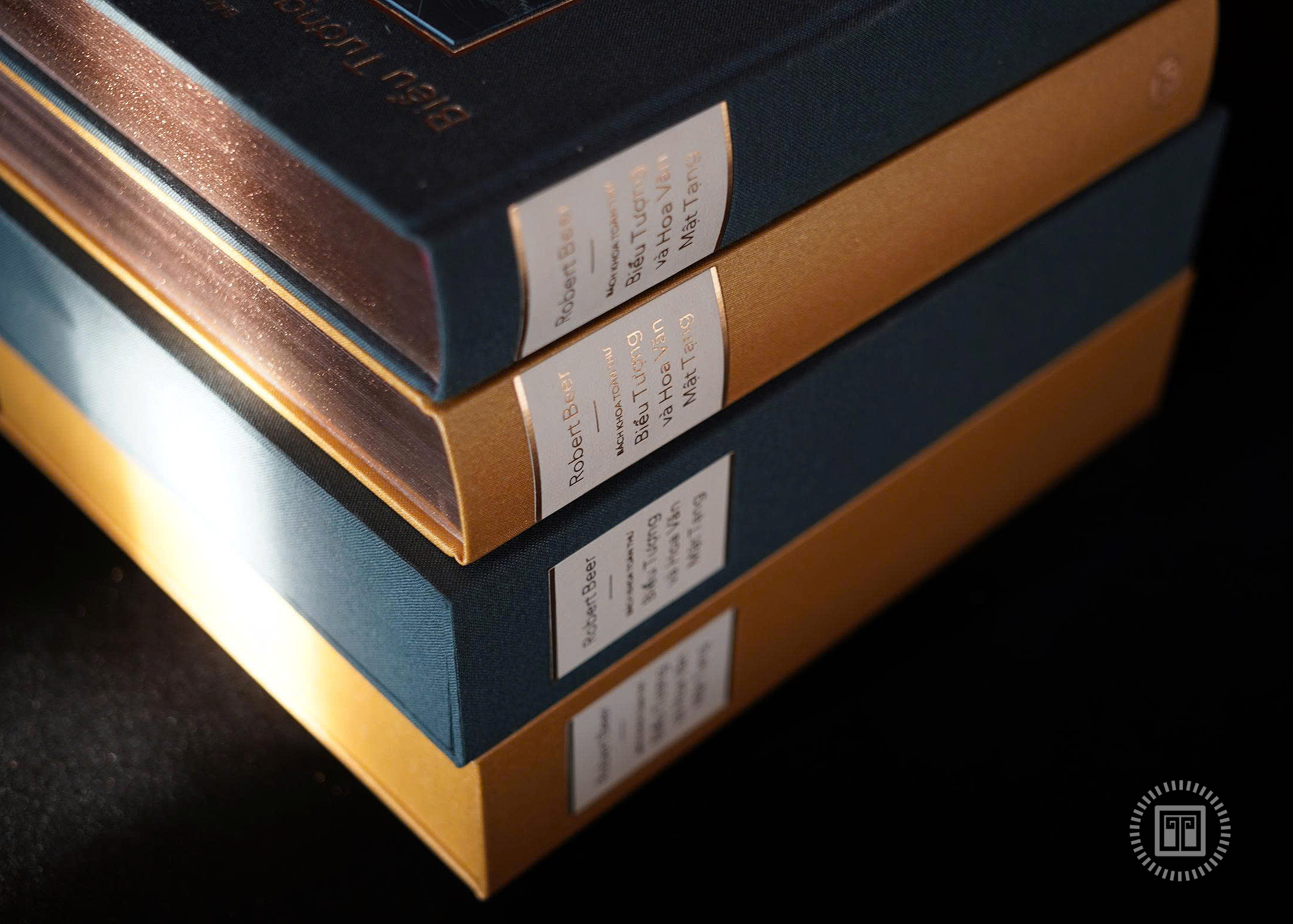 Bách Khoa Toàn Thư Biểu Tượng Và Hoa Văn Mật Tạng - Ấn Bản Giới Hạn - Bìa Vải - Ảnh 4