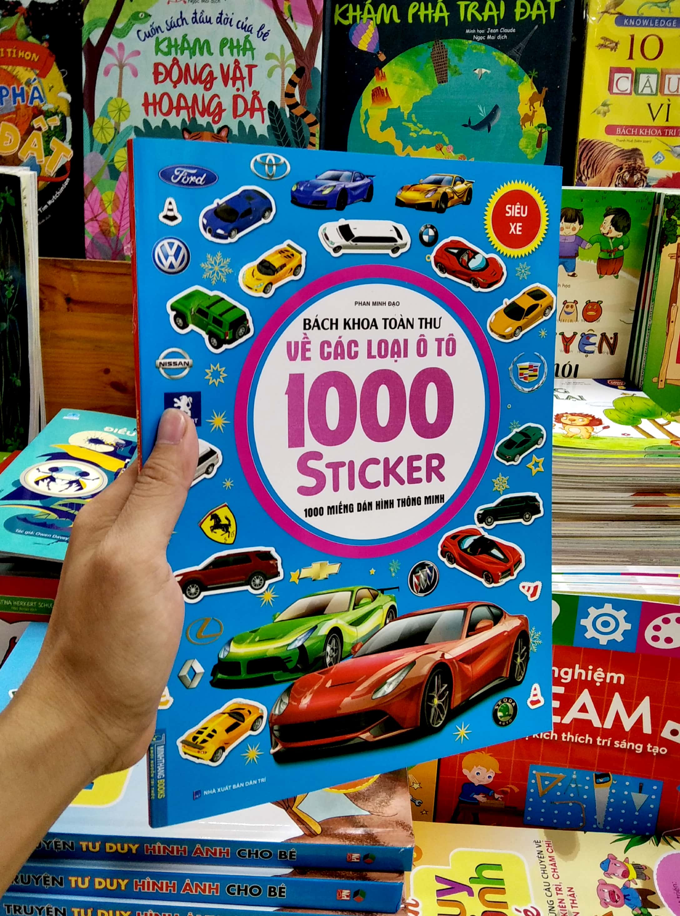 bách khoa toàn thư về các loại ô tô 1000 sticker - 1000 miếng dán hình thông minh - siêu xe - Ảnh 7