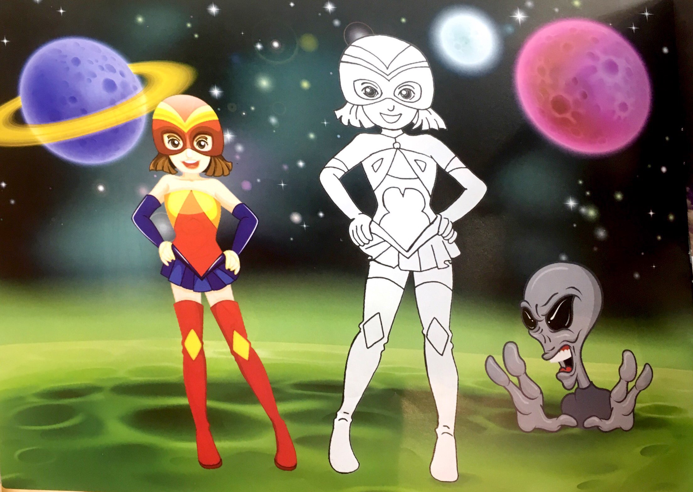 bé chơi với bút màu - siêu nhân với vũ trụ - Ảnh 8