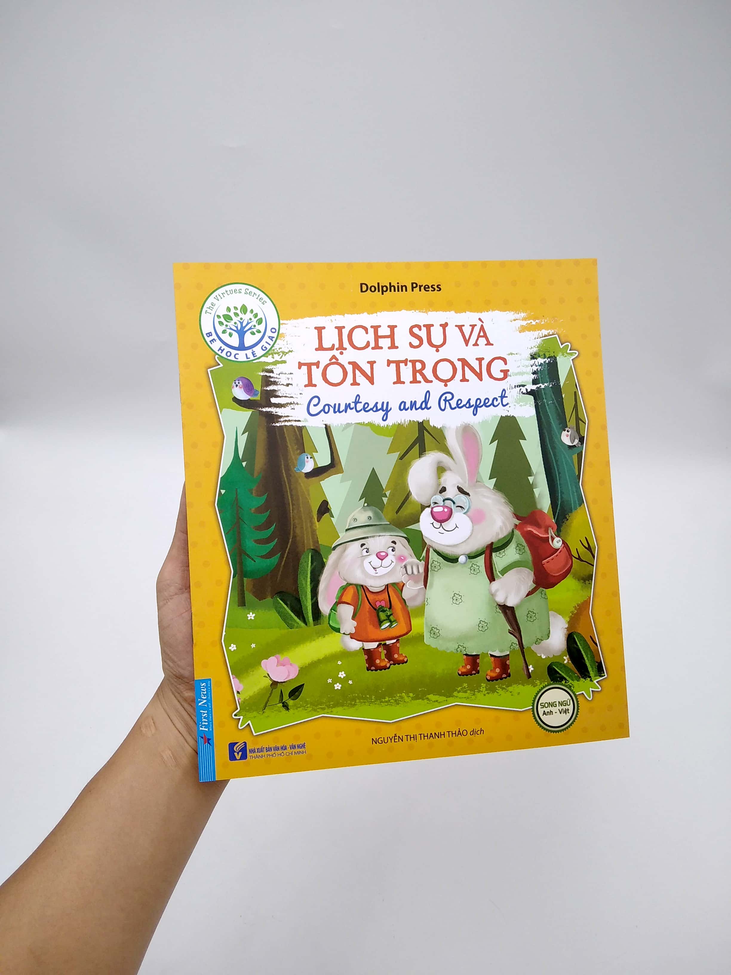 bé học lễ giáo - lịch sự và tôn trọng (sách song ngữ anh - việt) - Ảnh 7