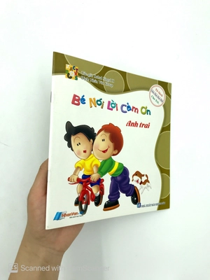 bé nói lời cảm ơn - anh trai - Ảnh 7