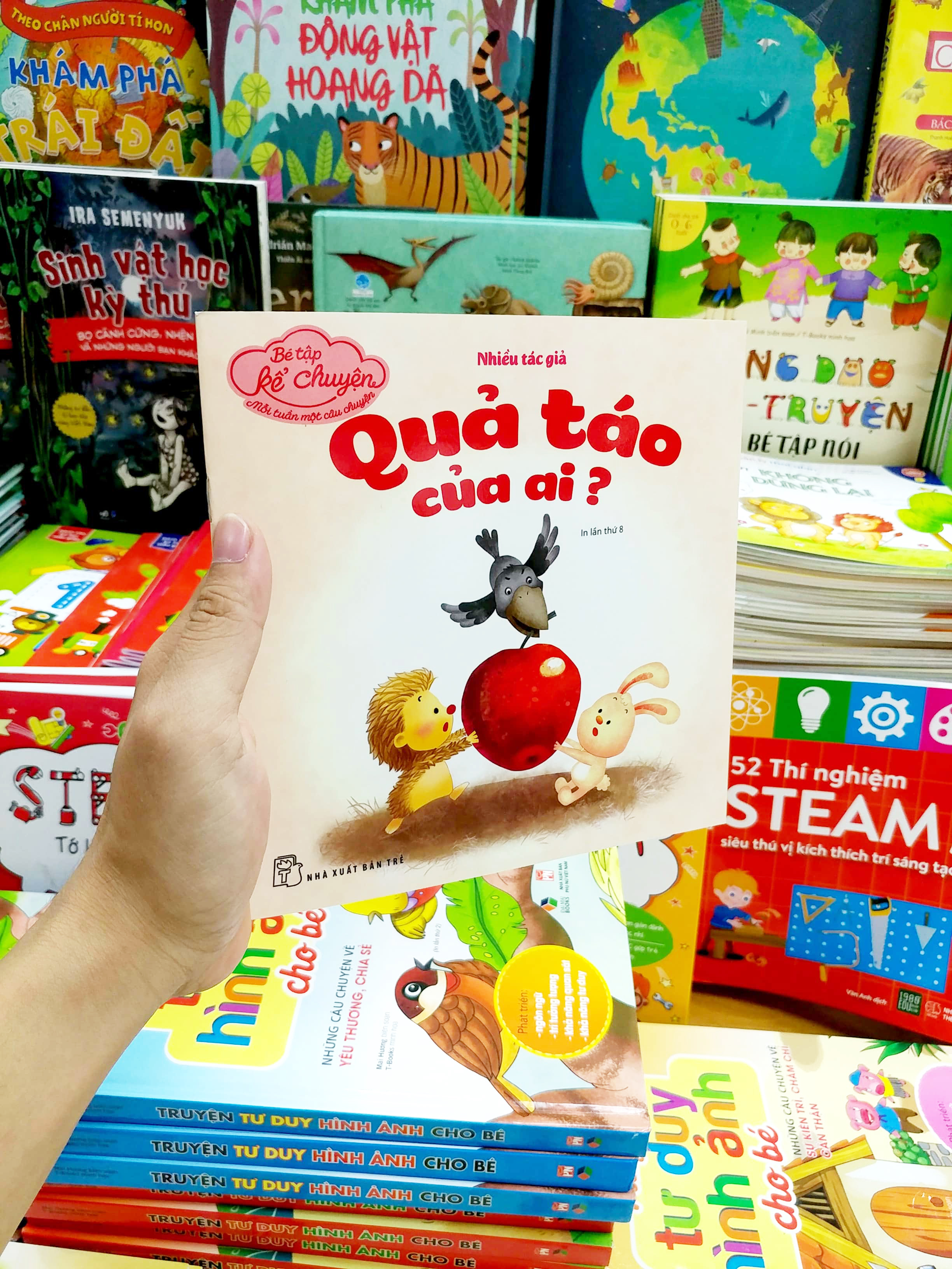 bé tập kể chuyện - quả táo của ai (tái bản 2022) - Ảnh 7