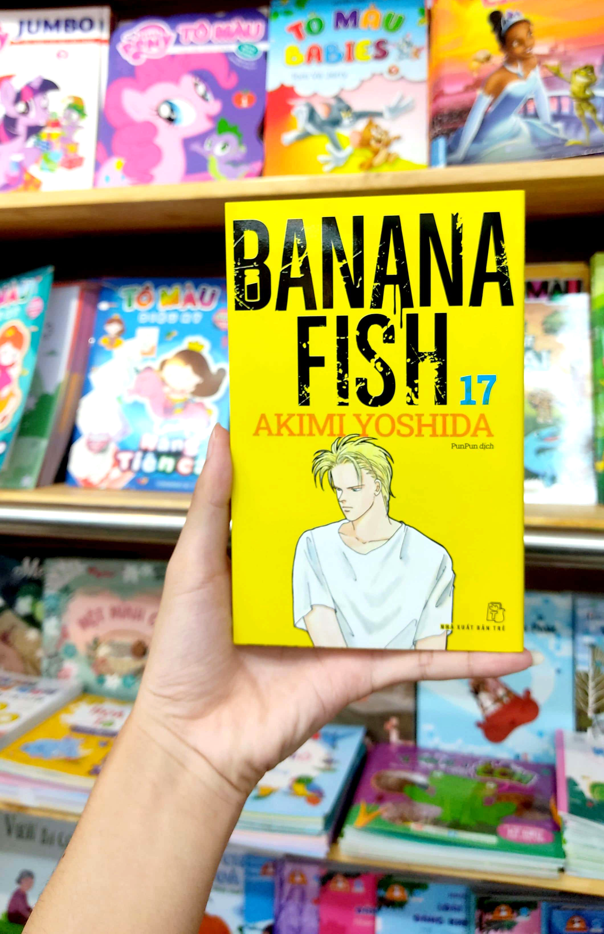 bộ banana fish - tập 17 - tặng kèm postcard giấy - Ảnh 9
