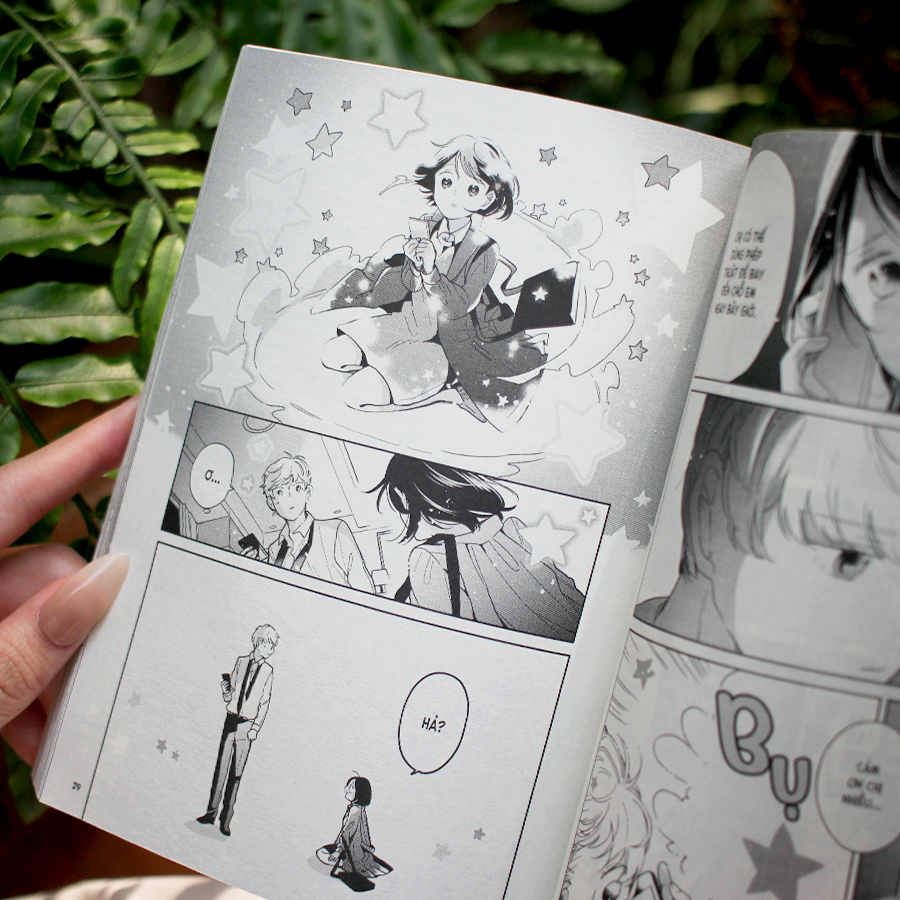 Bộ Báo Cáo Hằng Ngày Về Đàn Chị Phù Thủy - Tập 2 - Tặng Kèm Bookmark Bồi Cứng + Postcard Ánh Sao 2 Mặt - Ảnh 5