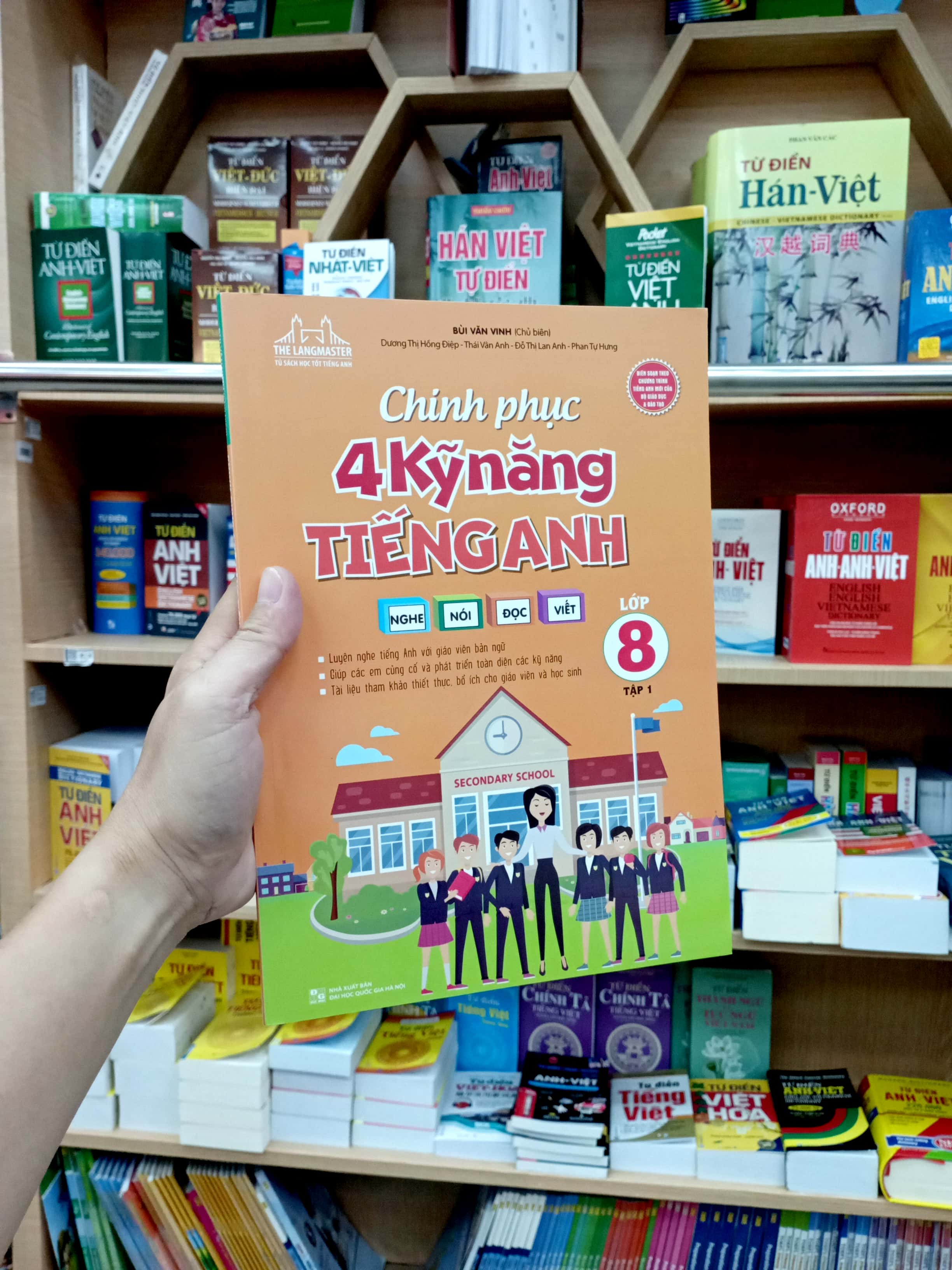 bộ chinh phục 4 kỹ năng tiếng anh nghe - nói - đọc - viết lớp 8 - tập 1 - Ảnh 7