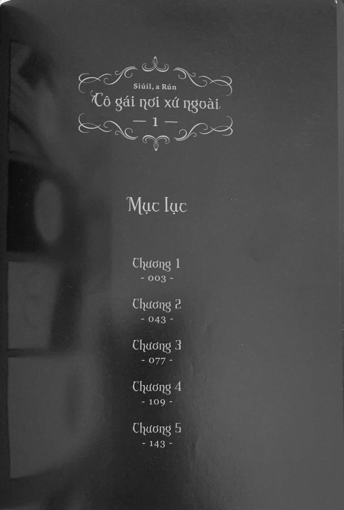 bộ cô gái nơi xứ ngoài - tập 1 - Ảnh 4