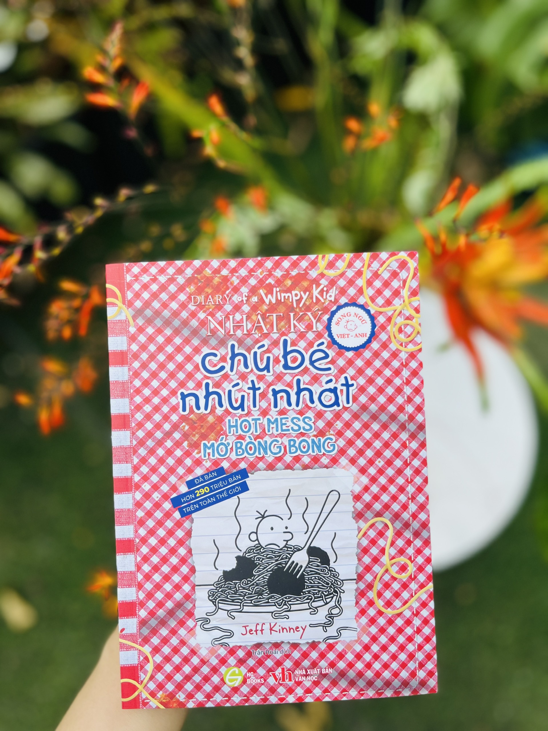 Bộ Diary Of A Wimpy Kid - Nhật Ký Chú Bé Nhút Nhát - Tập 19 - Mớ Bòng Bong - Hot Mess (Song Ngữ Việt-Anh) - Ảnh 9