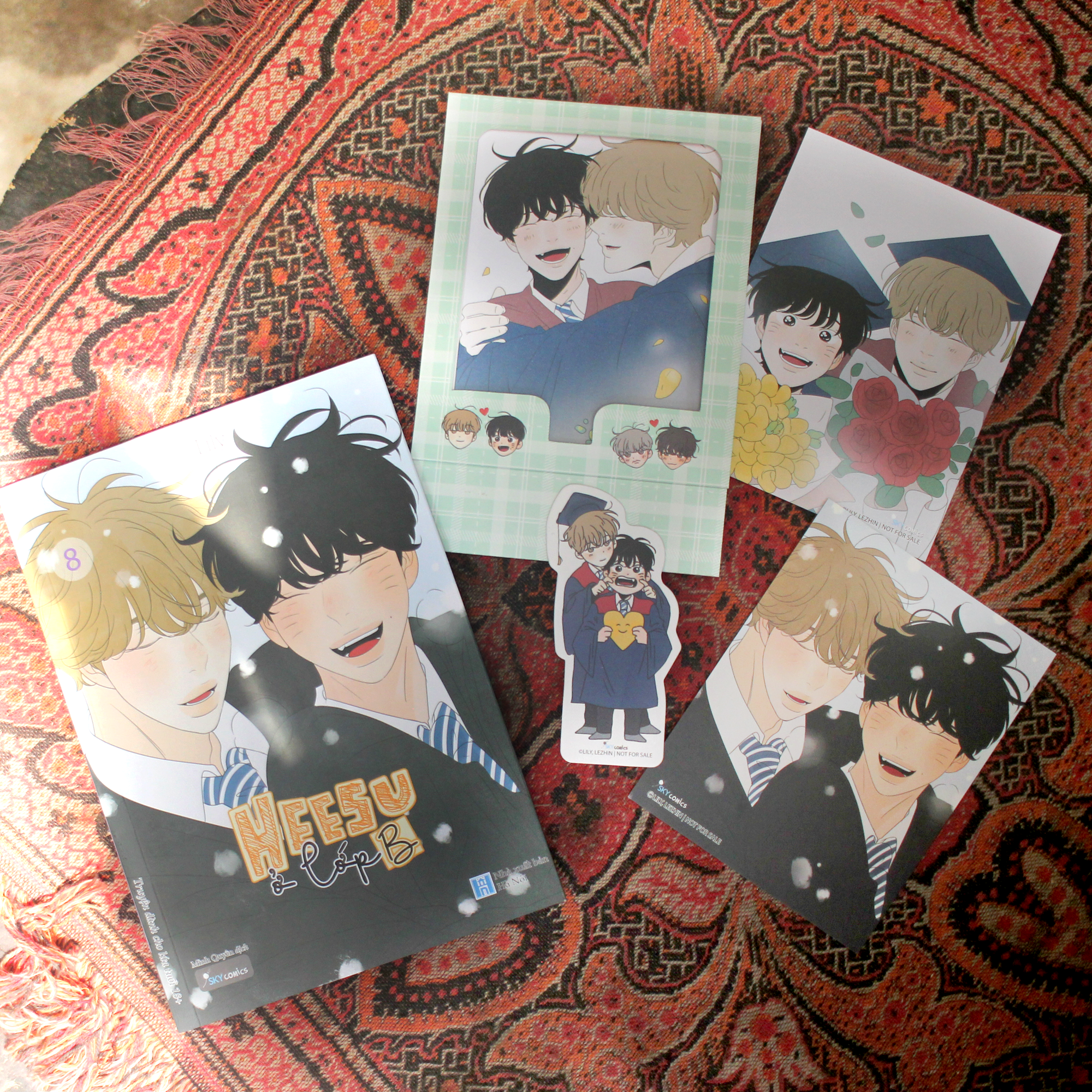 Bộ Heesu Ở Lớp B - Tập 8 - Tặng Kèm 1 Postcard Bồi Cứng + 1 Bookmark Nhân Vật Bồi Cứng + 1 Khung Ảnh Giấy + 2 Postcard Giấy Mĩ Thuật - Ảnh 4