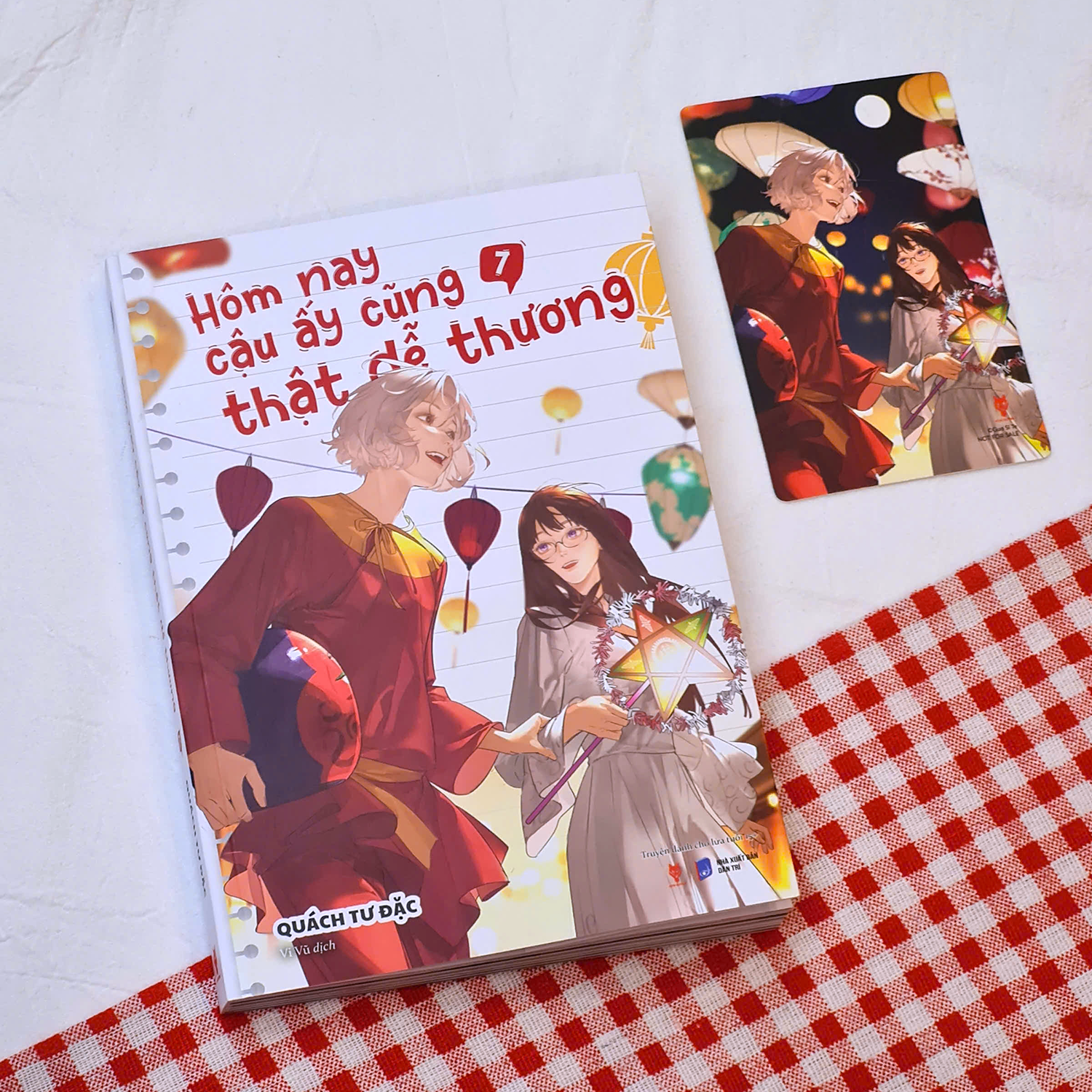 Bộ Hôm Nay Cậu Ấy Cũng Thật Dễ Thương - Tập 7 - Tặng Kèm Postcard Cán Mờ - Ảnh 4