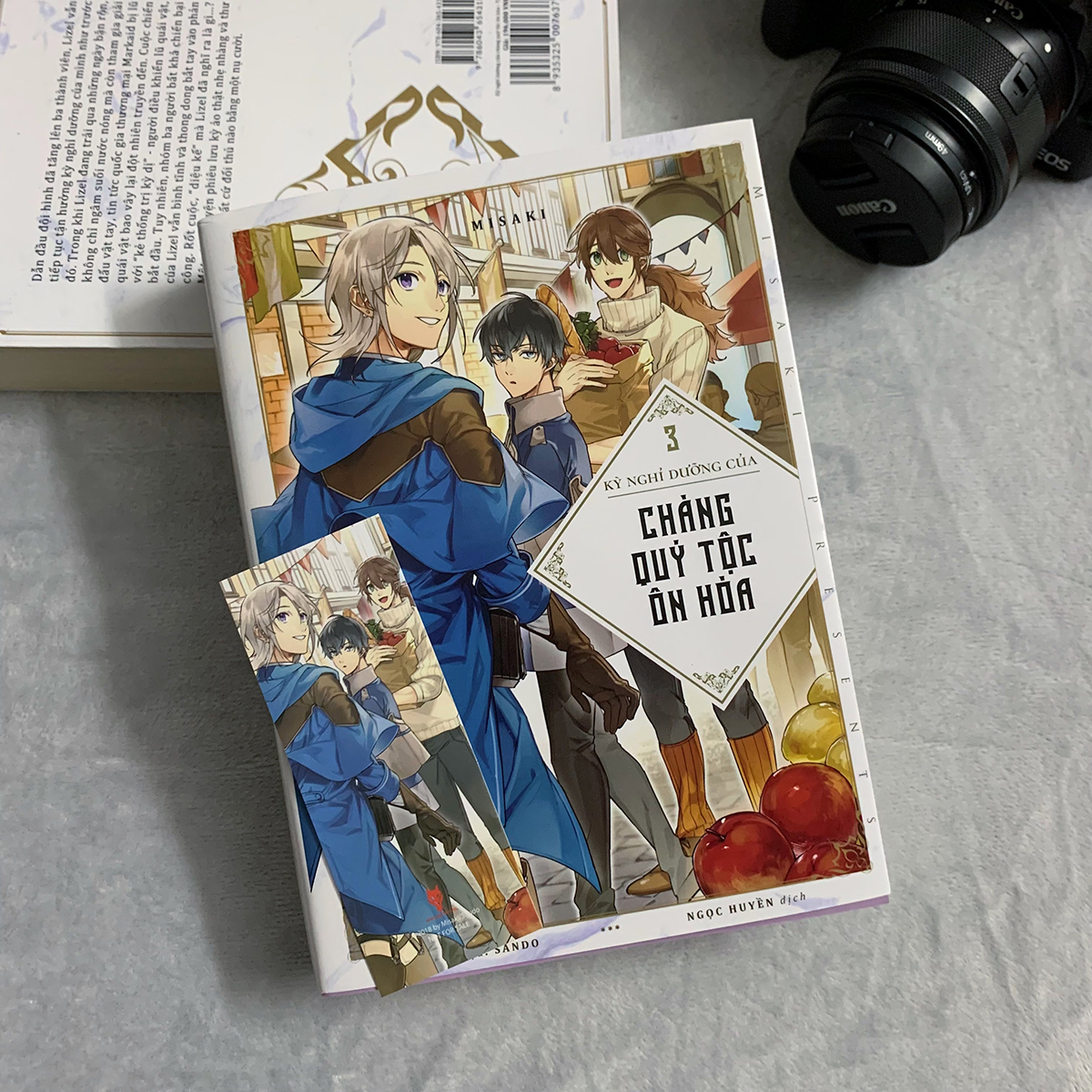 bộ kỳ nghỉ dưỡng của chàng quý tộc ôn hòa - tập 3 - tặng kèm bookmark - Ảnh 4