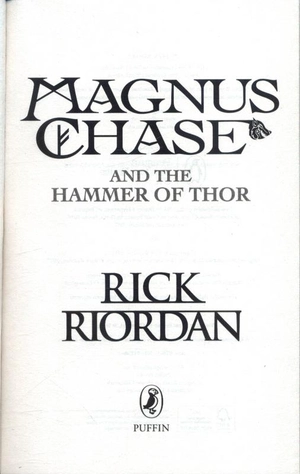 bộ magnus chase and the gods of asgard book 2: the hammer of thor - Ảnh 3