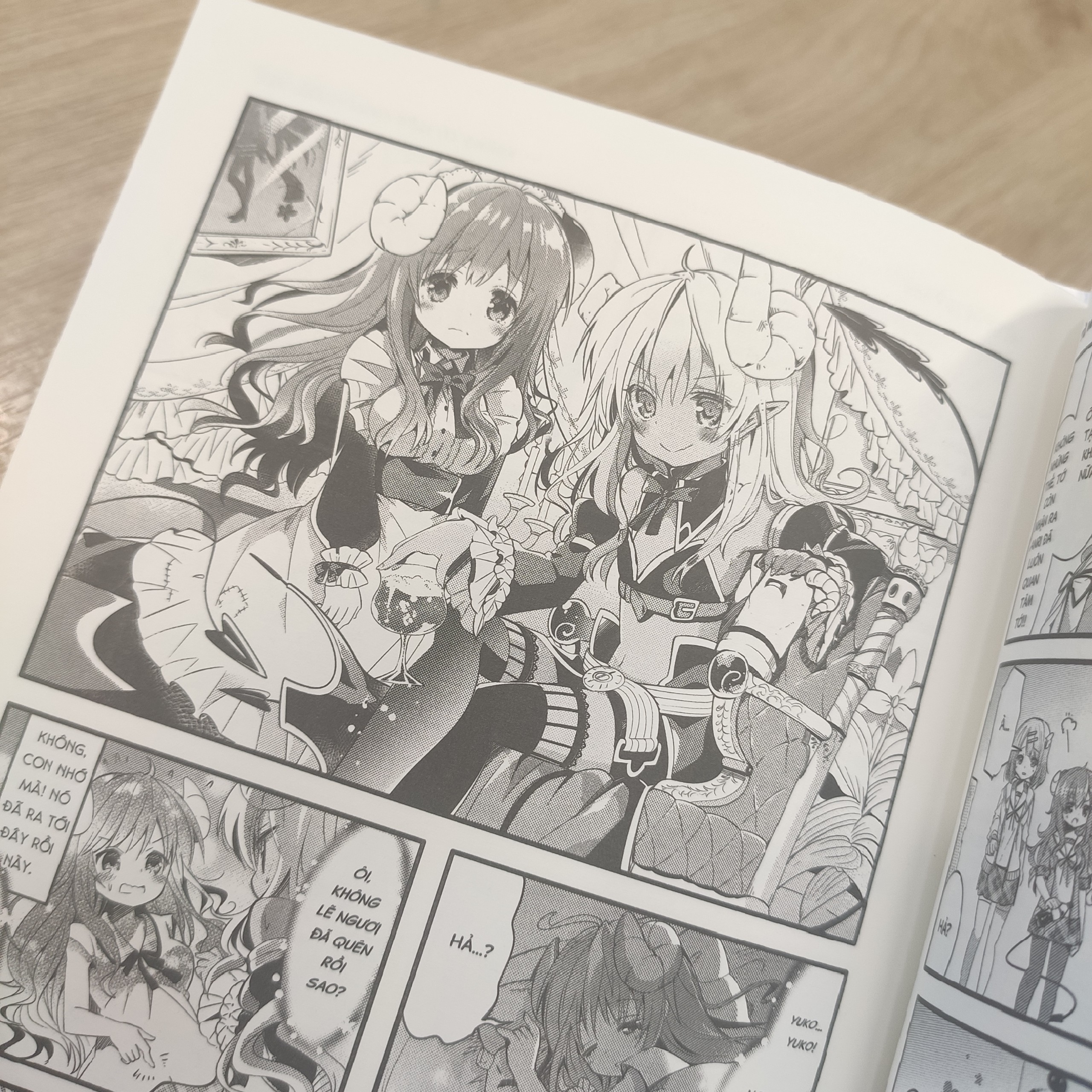 bộ nàng quỷ nơi góc phố - tập 1 - tặng kèm postcard - Ảnh 6