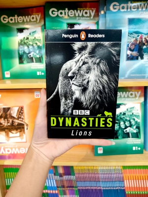 bộ penguin readers level 1: bbc dynasties: lions - Ảnh 8