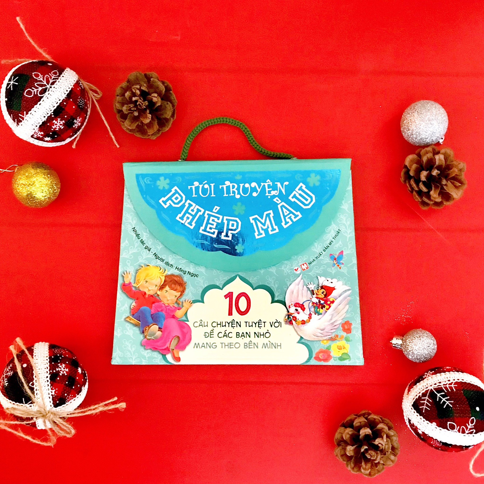 bộ sách 10 câu chuyện tuyệt vời để các bạn nhỏ mang theo bên mình: túi truyện phép màu (túi màu xanh) + túi truyện xinh đẹp (túi màu hồng) (bộ 2 cuốn) - Ảnh 2