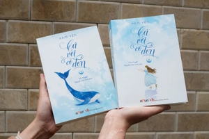 bộ sách cá voi cô đơn - tập 1 - 3 (bộ 3 tập) - bản đặc biệt - tặng kèm bookmark cá voi + bookmark trứng + thiệp cưới + postcard in chữ ký tác giả + standee - Ảnh 11