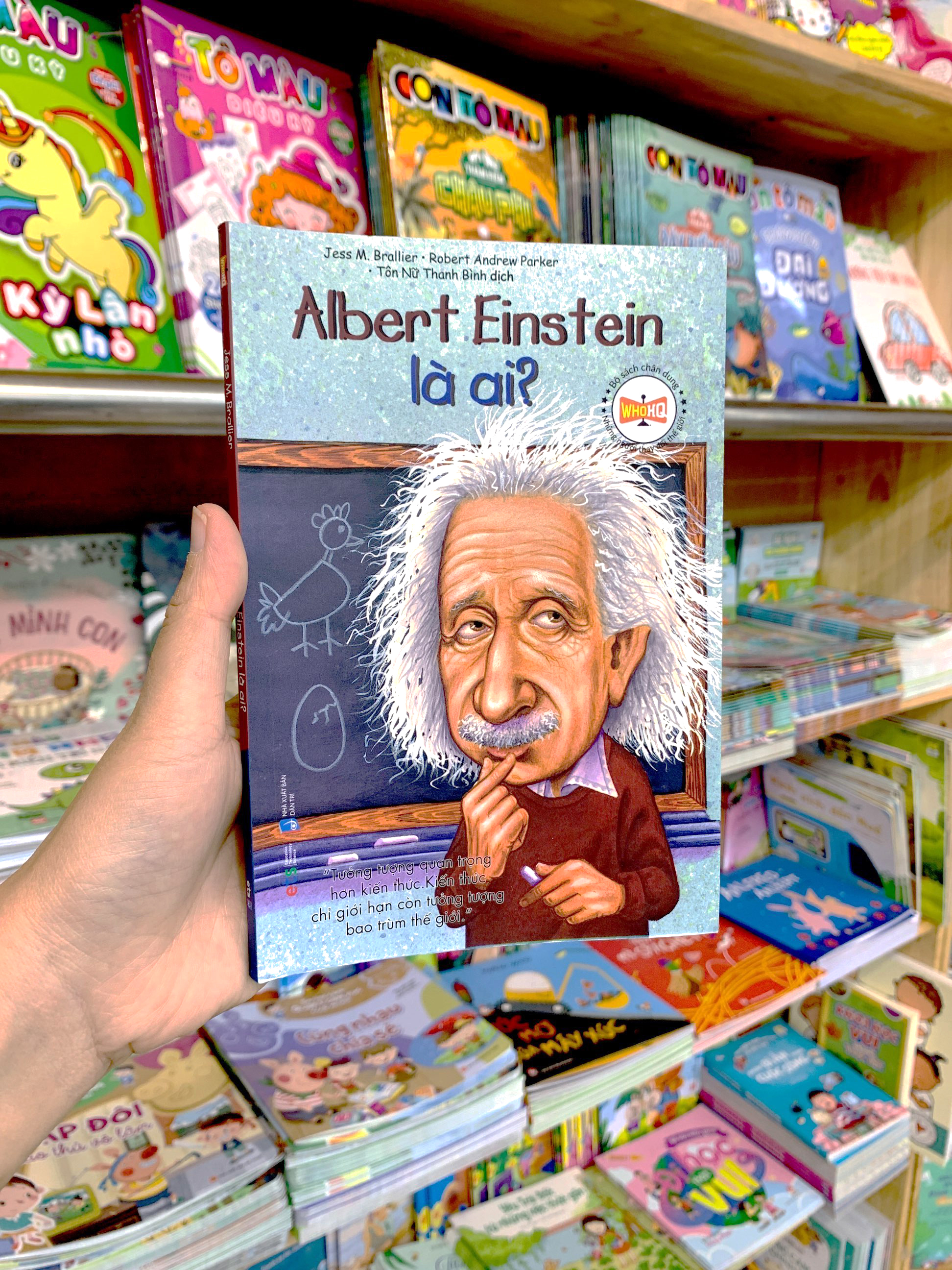 bộ sách chân dung - albert einstein là ai (tái bản 2022) - Ảnh 9