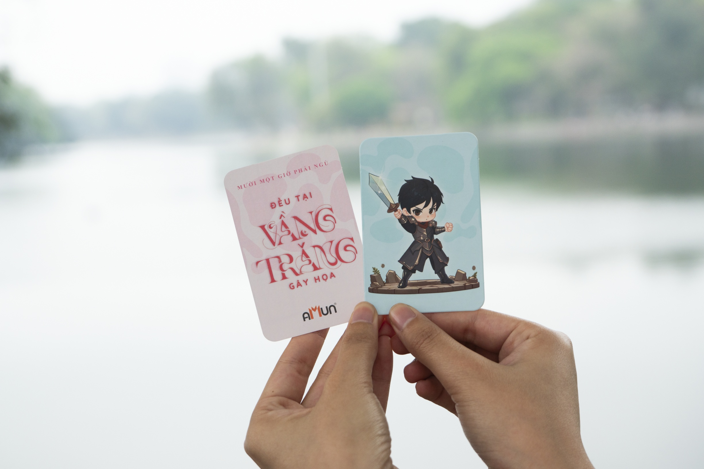 bộ sách đều tại vầng trăng gây họa - tập 1+2 (bộ 2 tập) - bản đặc biệt - tặng kèm 2 bookmark bồi cứng + 1 poscard có chữ ký tác giả + 1 poscard gấp xé + 2 thẻ card - Ảnh 15