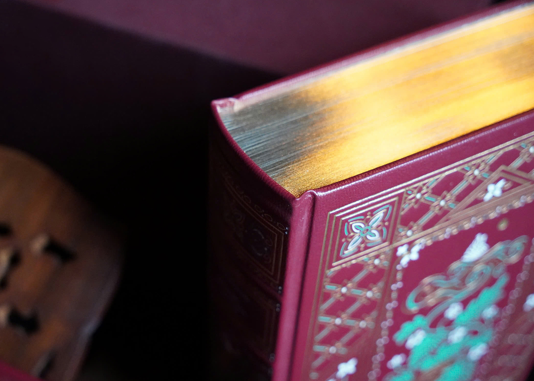 Bộ Sách Kho Tàng Truyện Cổ Tích Việt Nam - Quyển 1 + Quyển 2 (Bộ 2 Quyển) - Bìa Da - Ấn Bản Giới Hạn - Ảnh 5