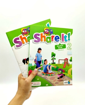 bộ share it! level 2 student book with sharebook and navio app - Ảnh 8