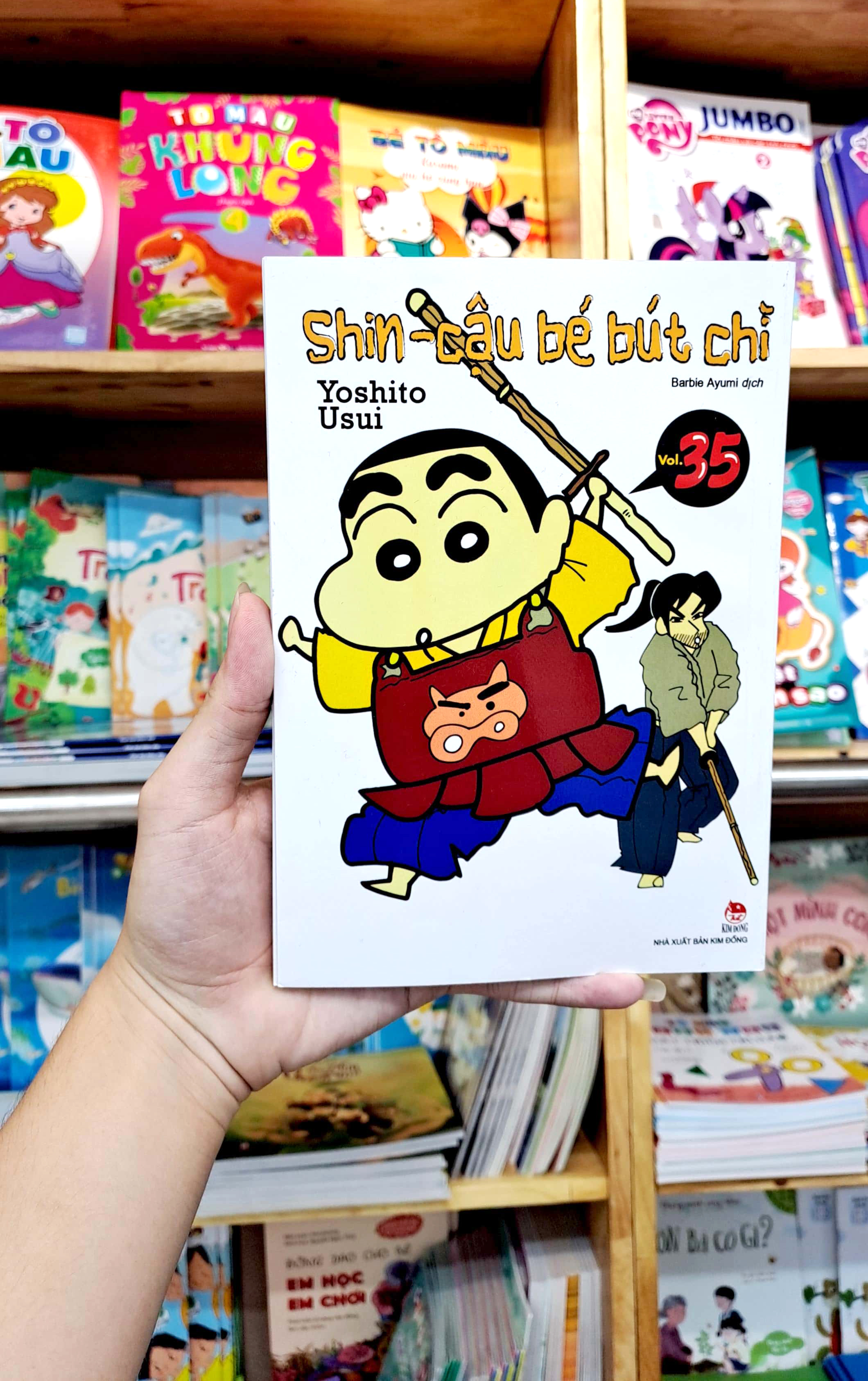 bộ shin - cậu bé bút chì - tập 35 (tái bản 2023) - Ảnh 8