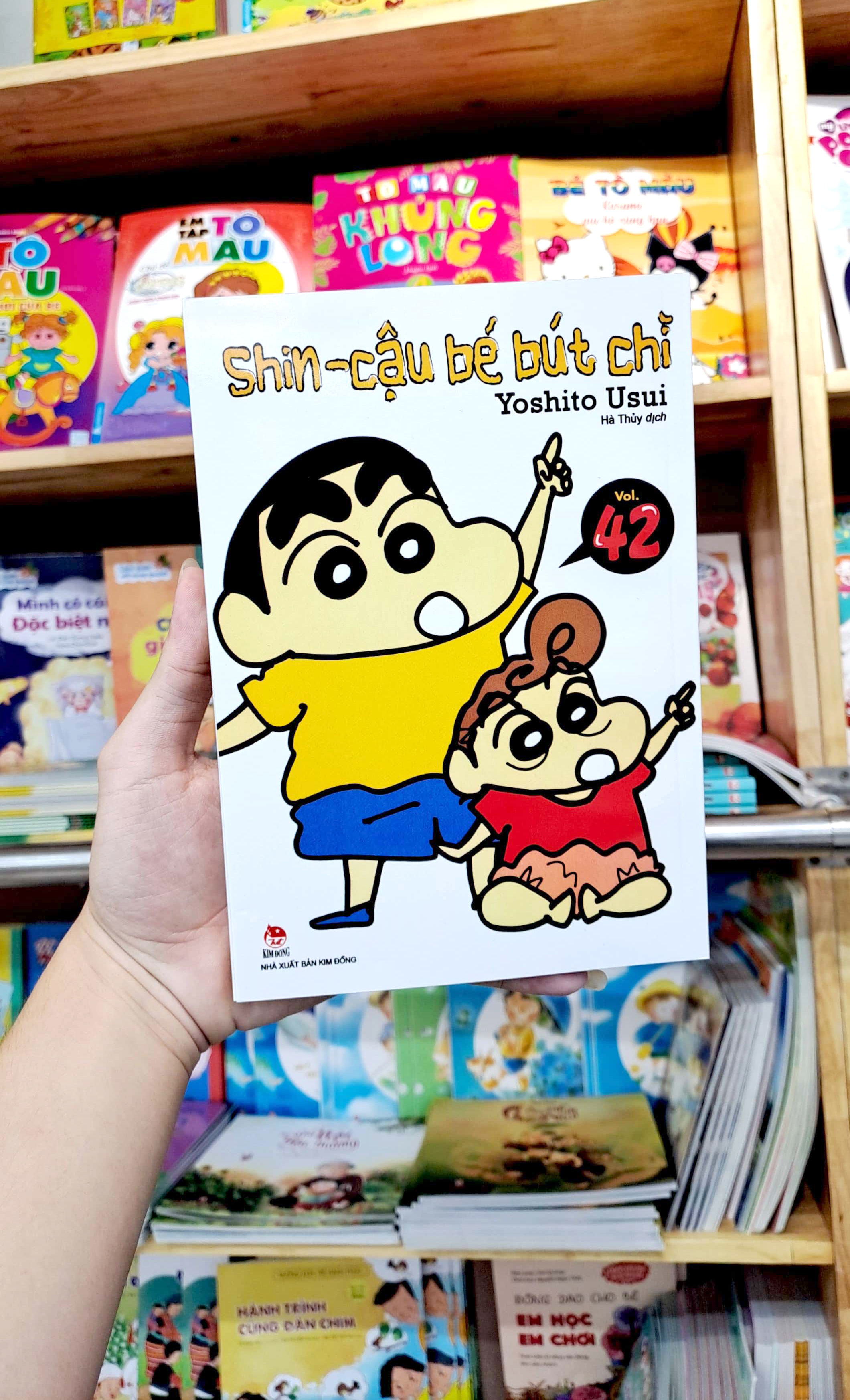bộ shin - cậu bé bút chì - tập 42 (tái bản 2023) - Ảnh 8