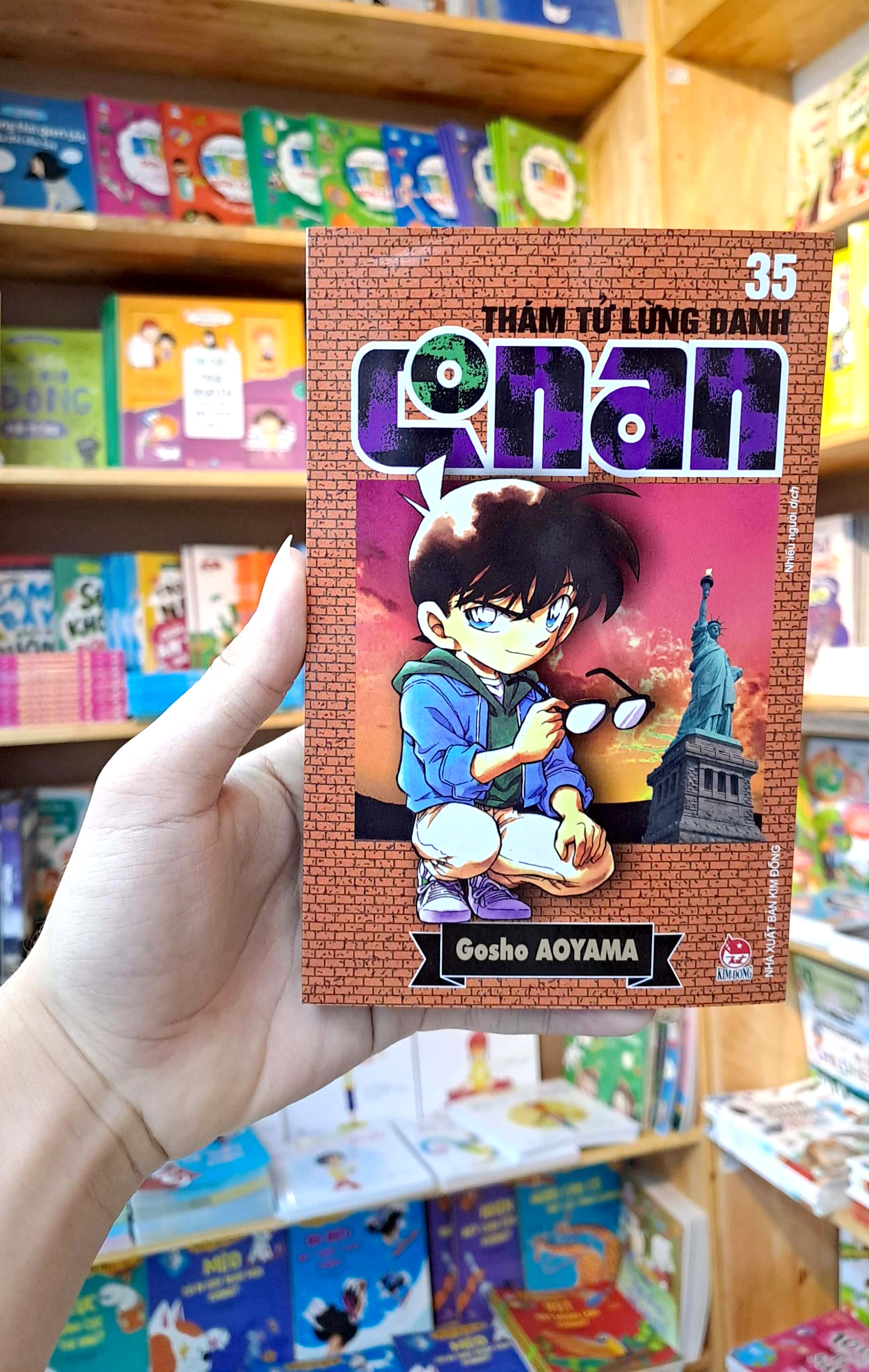 bộ thám tử lừng danh conan - tập 35 (tái bản 2023) - Ảnh 9