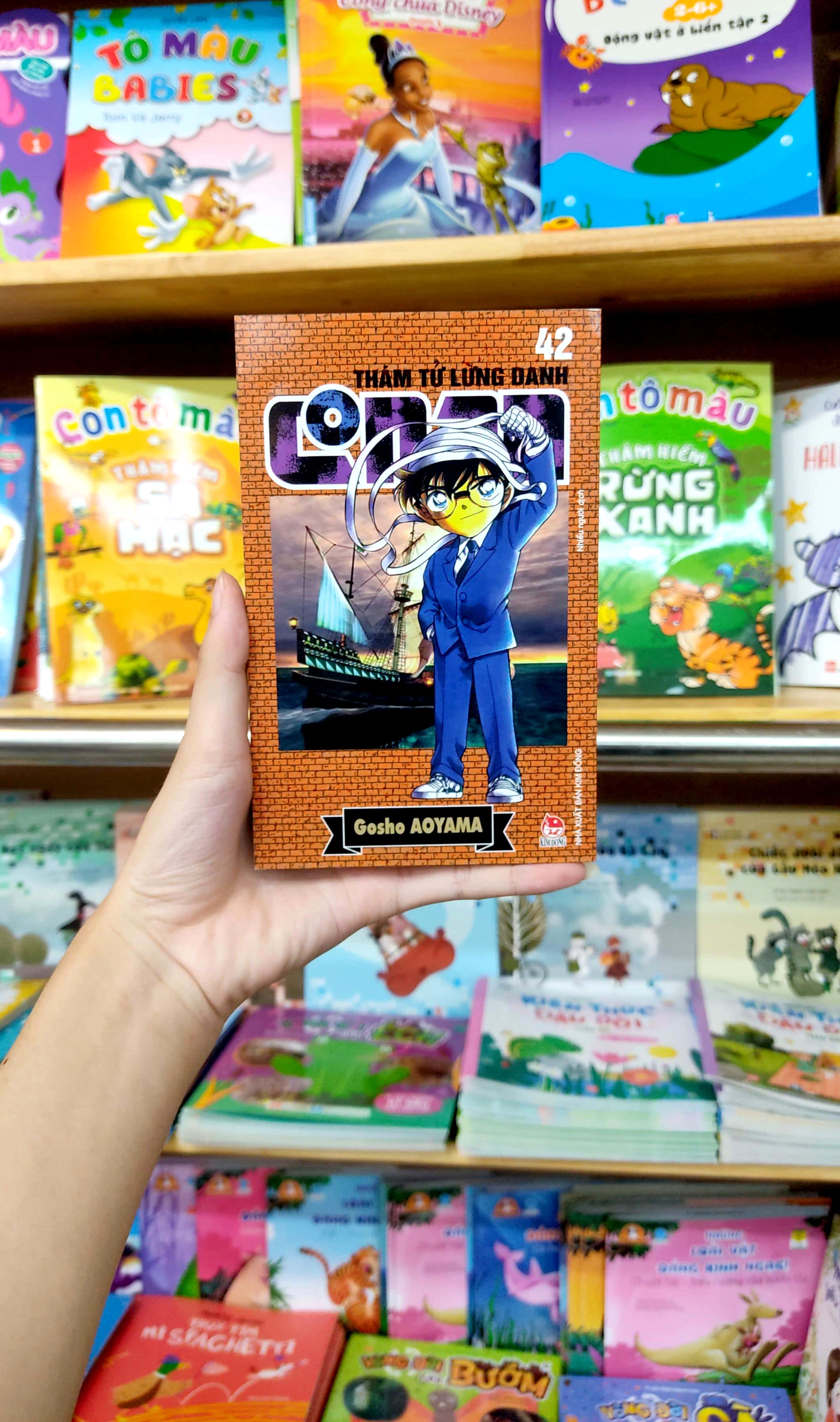 bộ thám tử lừng danh conan - tập 42 (tái bản 2023) - Ảnh 9