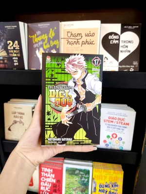 bộ thanh gươm diệt quỷ - kimetsu no yaiba - tập 17 - những người kế tục - Ảnh 9