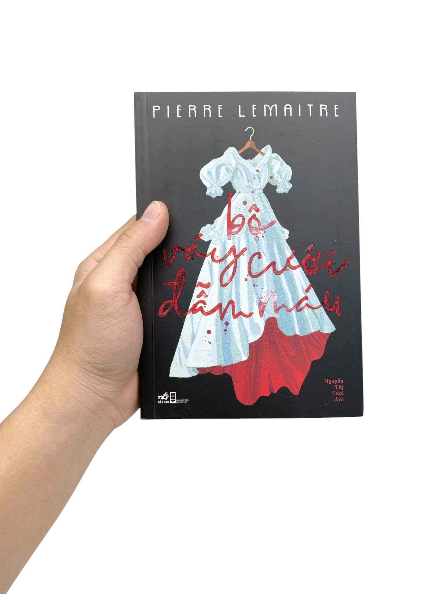 Bộ Váy Cưới Đẫm Máu - Ảnh 7