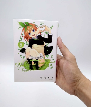 bộ 五等分の花嫁 フルカラー版(5) (kcデラックス) furu karaban go toubun no hanayome 5 - Ảnh 7