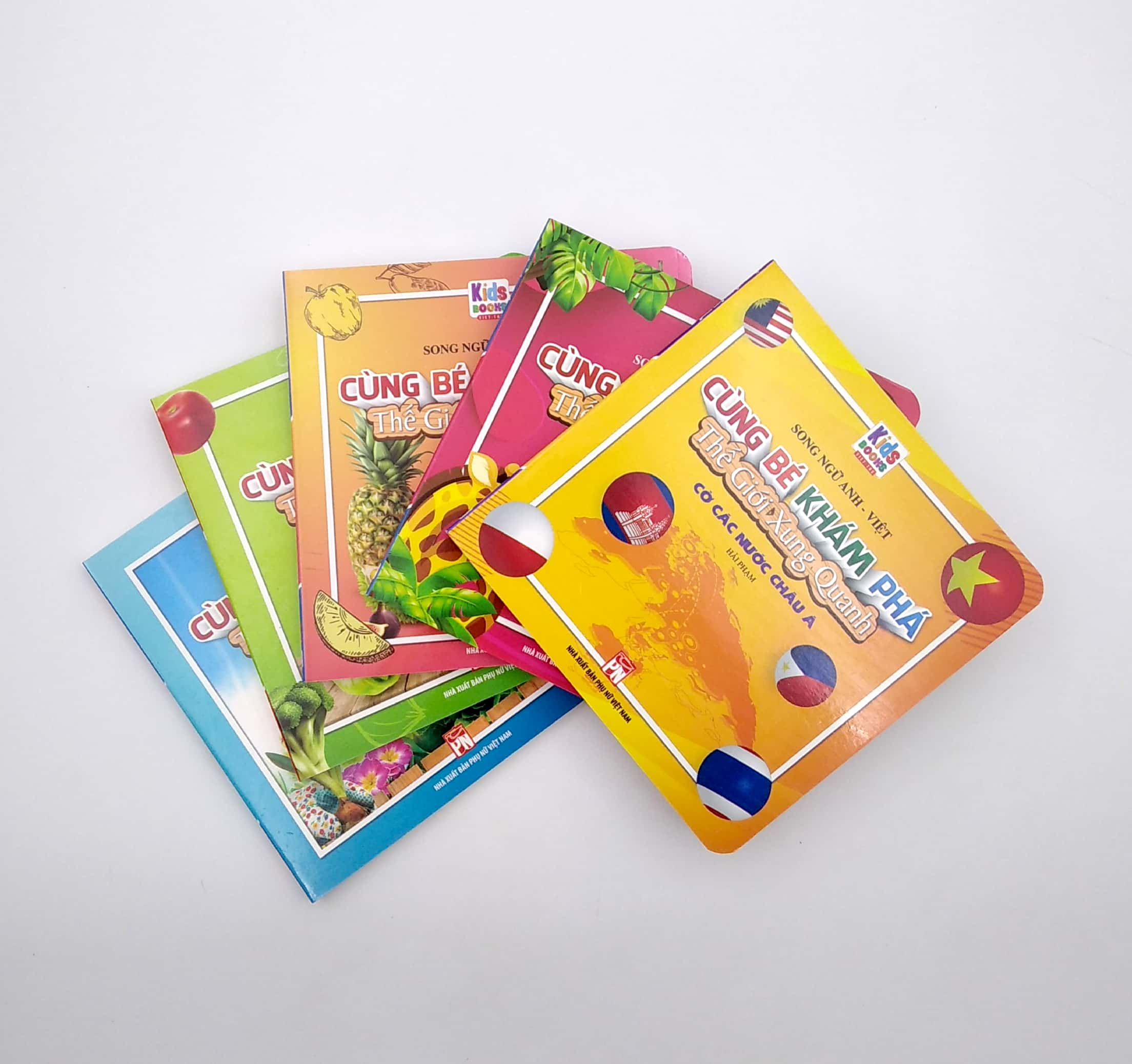 boxset cùng bé khám phá thế giới xung quanh - hoa - rau củ - trái cây - số đếm - cờ các nước châu á (song ngữ anh-việt) (bộ 5 cuốn) - Ảnh 4