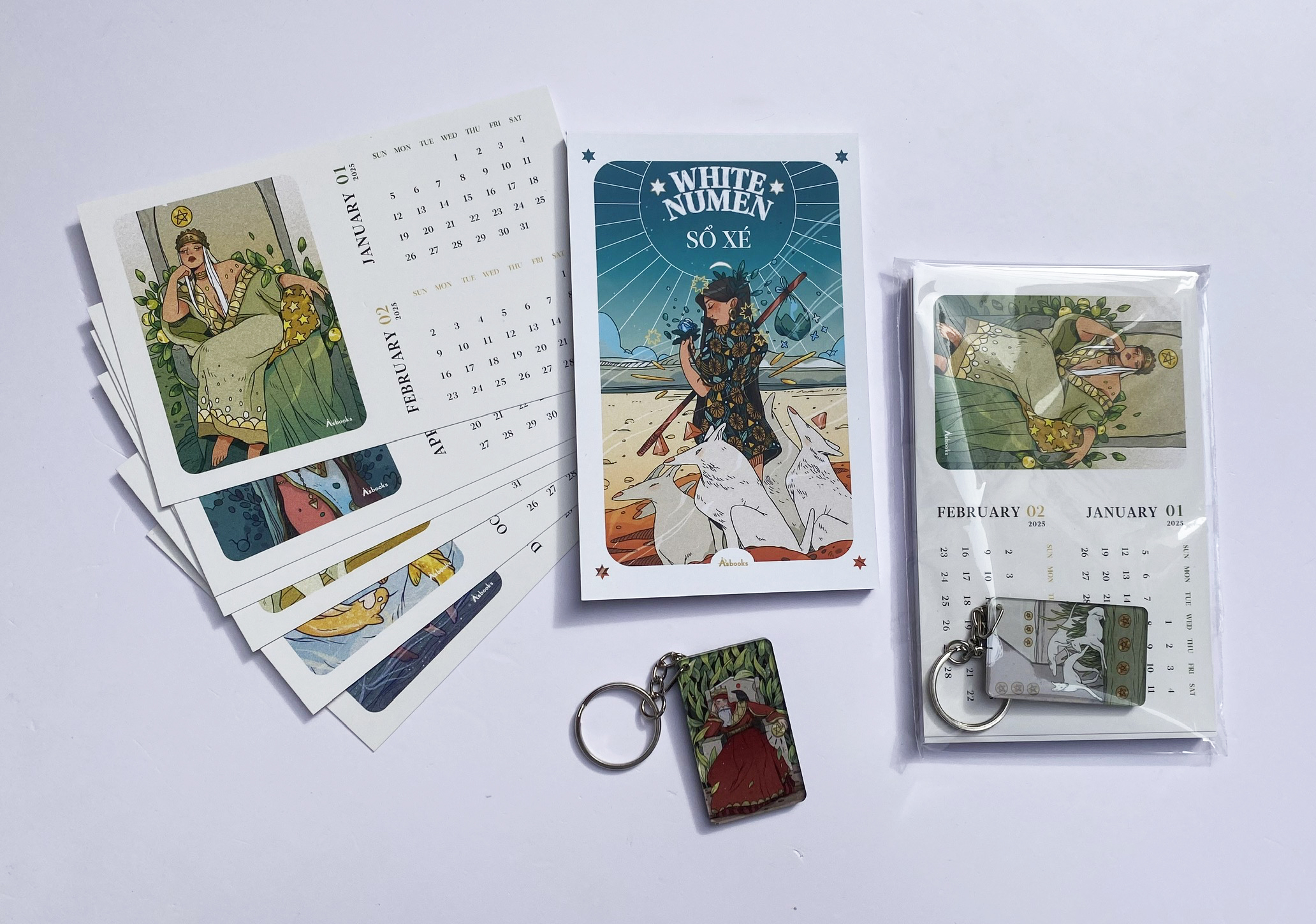 boxset white numen tarot (bộ bài + sách hướng dẫn) - tặng kèm bộ quà all-in: sổ xé in bìa art bài + bộ postcard in hình art bài kèm lịch 2025 + móc khóa in art bài random - Ảnh 12