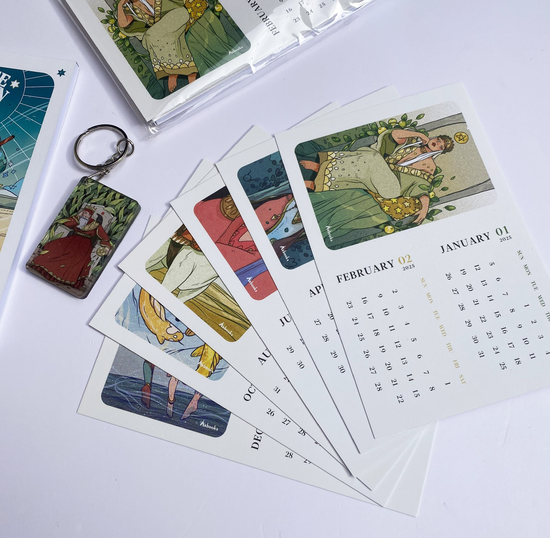 boxset white numen tarot (bộ bài + sách hướng dẫn) - tặng kèm bộ quà all-in: sổ xé in bìa art bài + bộ postcard in hình art bài kèm lịch 2025 + móc khóa in art bài random - Ảnh 8