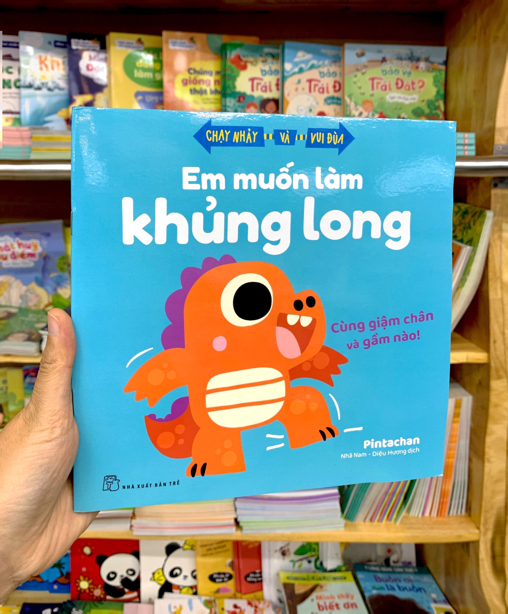 Chạy Nhảy Và Vui Đùa - Em Muốn Làm Khủng Long - Ảnh 9