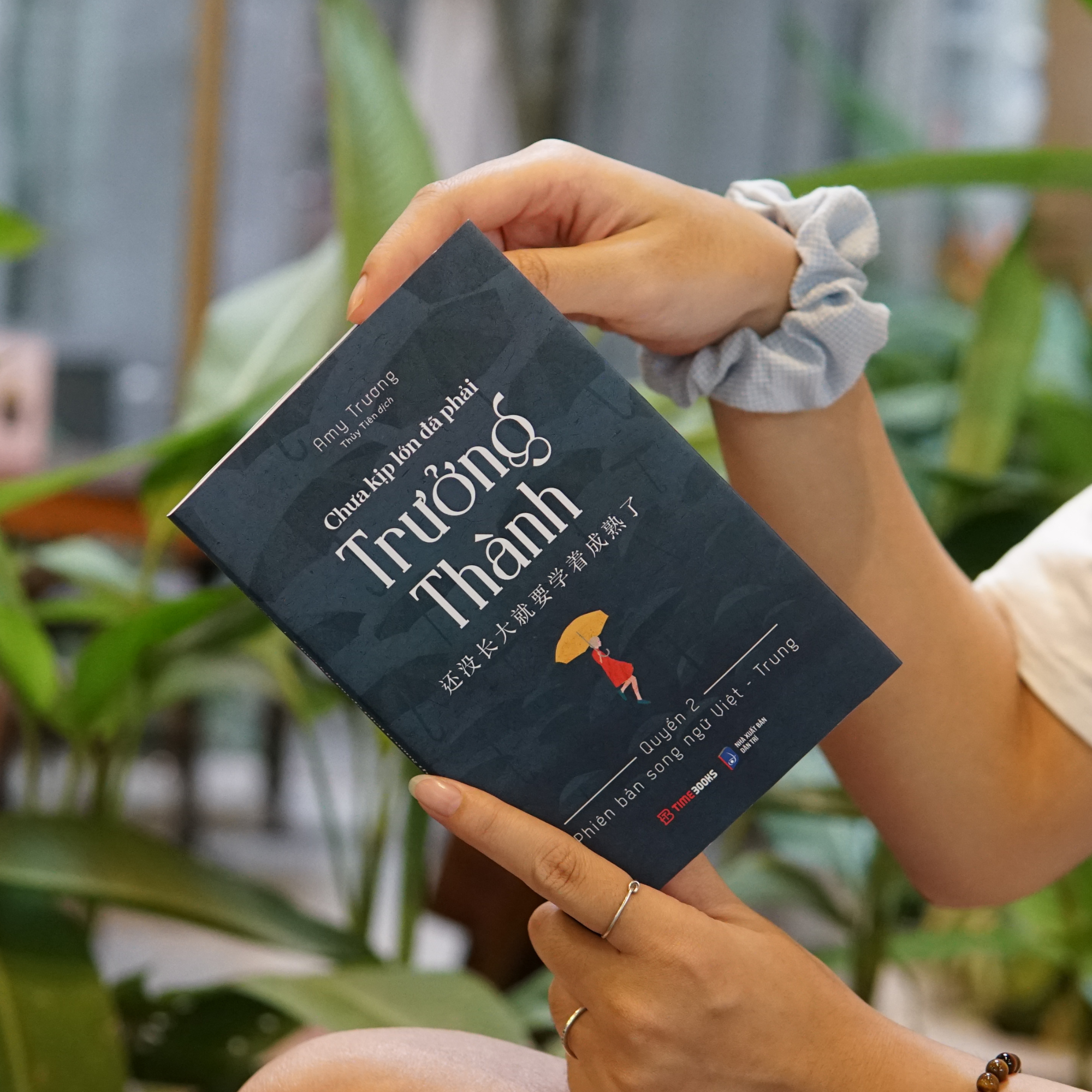 chưa kịp lớn đã phải trưởng thành - quyển 2 - phiên bản song ngữ việt-trung - Ảnh 8