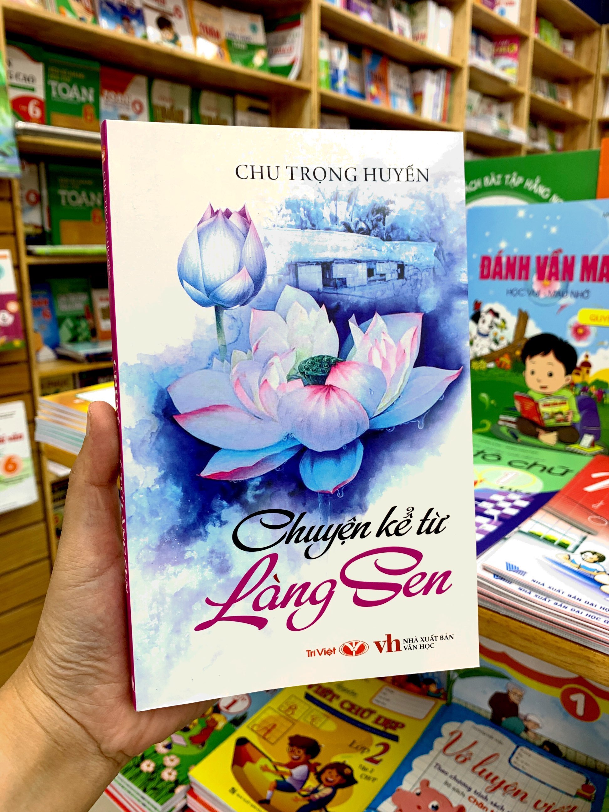 chuyện kể từ làng sen - Ảnh 9