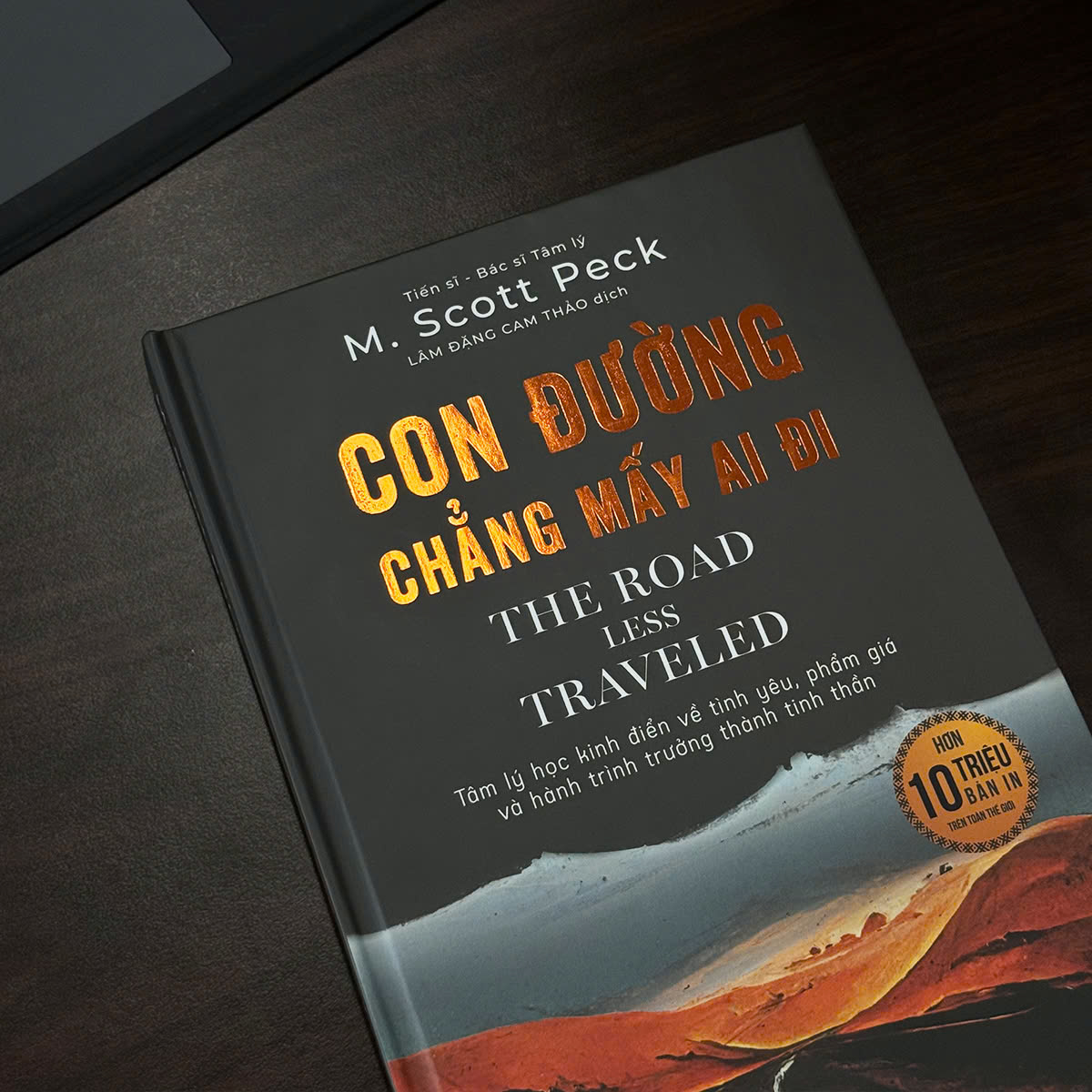 Con Đường Chẳng Mấy Ai Đi - The Road Less Traveled - Bìa Cứng - Độc Quyền Fahasa - Ảnh 7