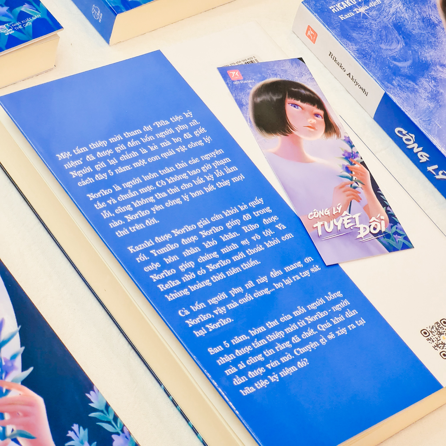 công lý tuyệt đối - bản đặc biệt - tặng kèm bookmark + postcard thư - Ảnh 5