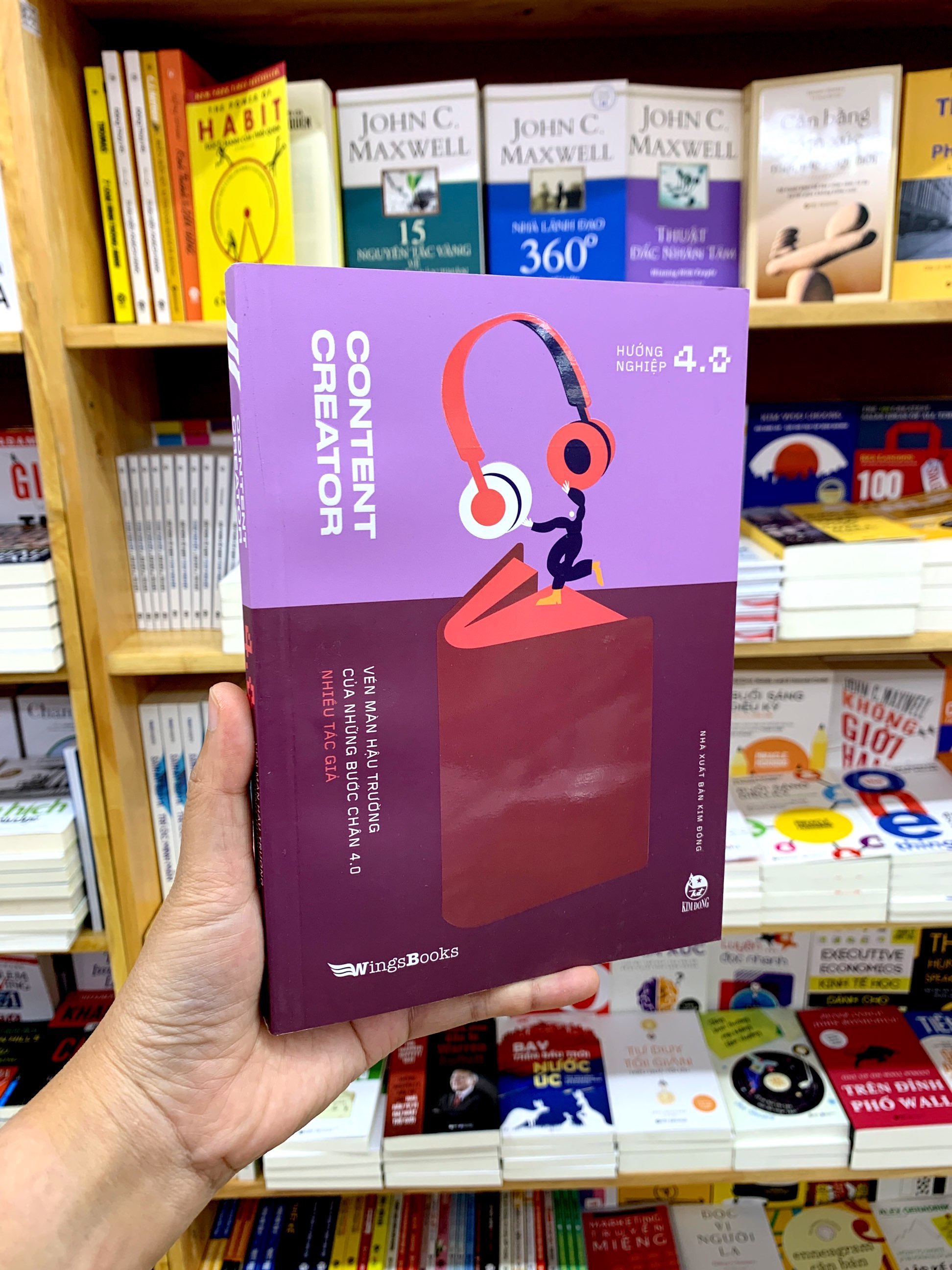 content creator - vén màn hậu trường của những bước chân 4.0 - Ảnh 8