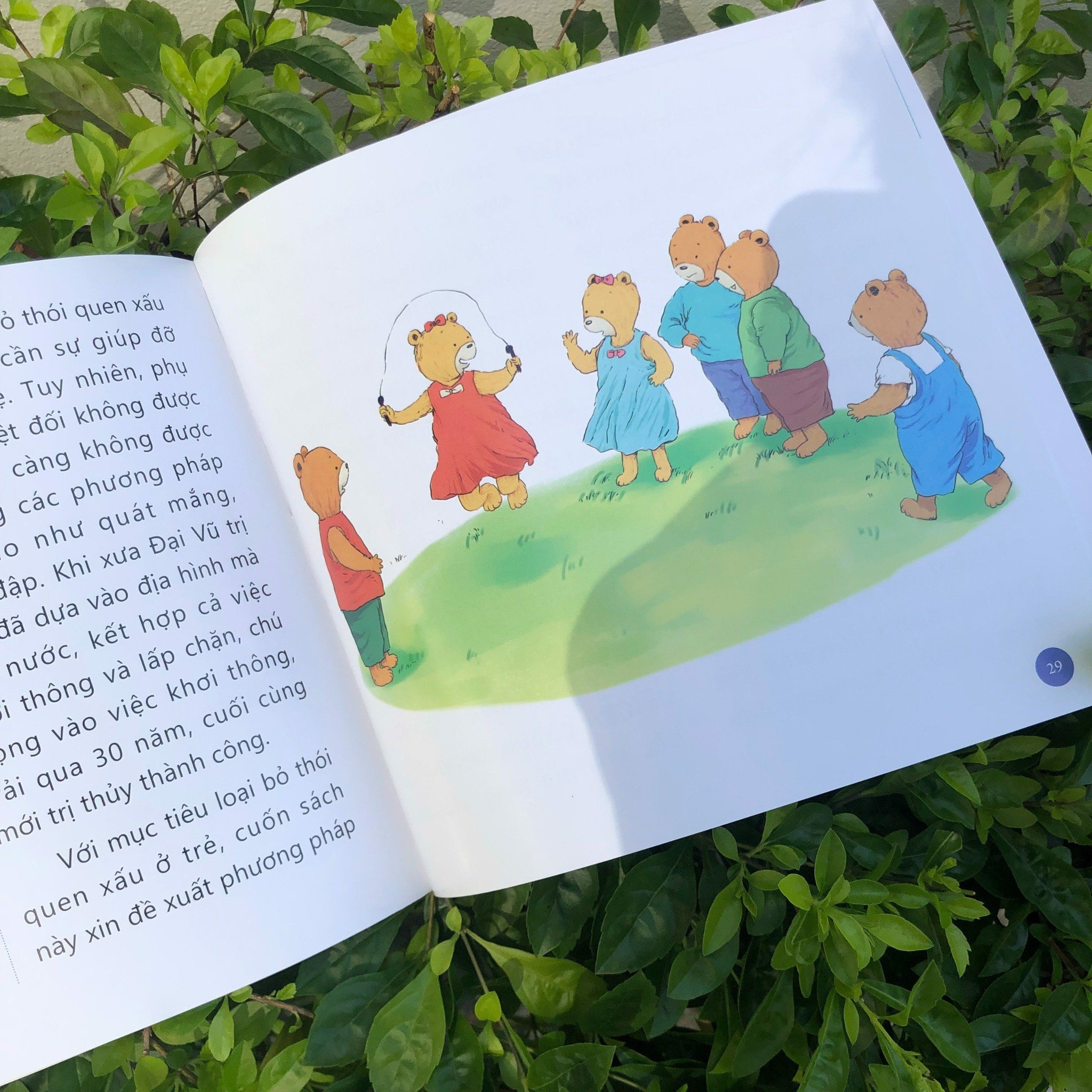 cùng con vượt qua cảm xúc tiêu cực tuổi mầm non - nancy thích mút tay - Ảnh 4