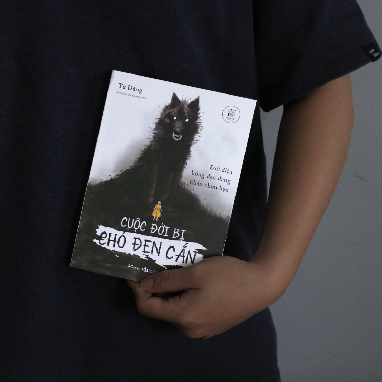 cuộc đời bị chó đen cắn - đối diện bóng đen đang nhấn chìm bạn - Ảnh 4