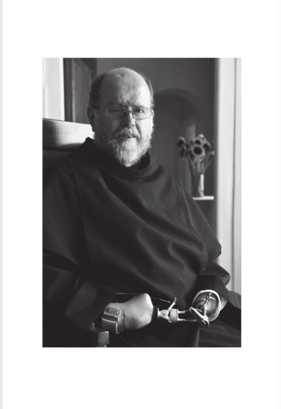 Cứu Chuộc Quá Khứ - Hành Trình Từ Chiến Binh Tự Do Đến Người Chữa Lành - Ảnh 9