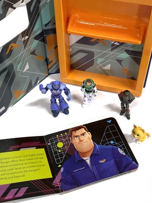 disney pixar lightyear tattle tales - Ảnh 4