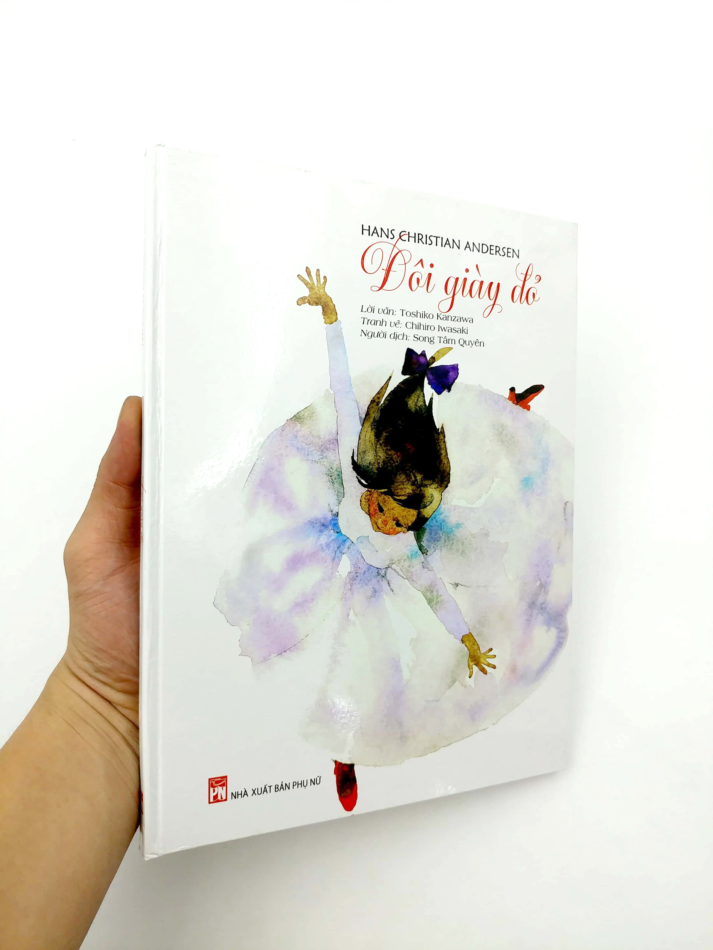 đôi giày đỏ - Ảnh 8