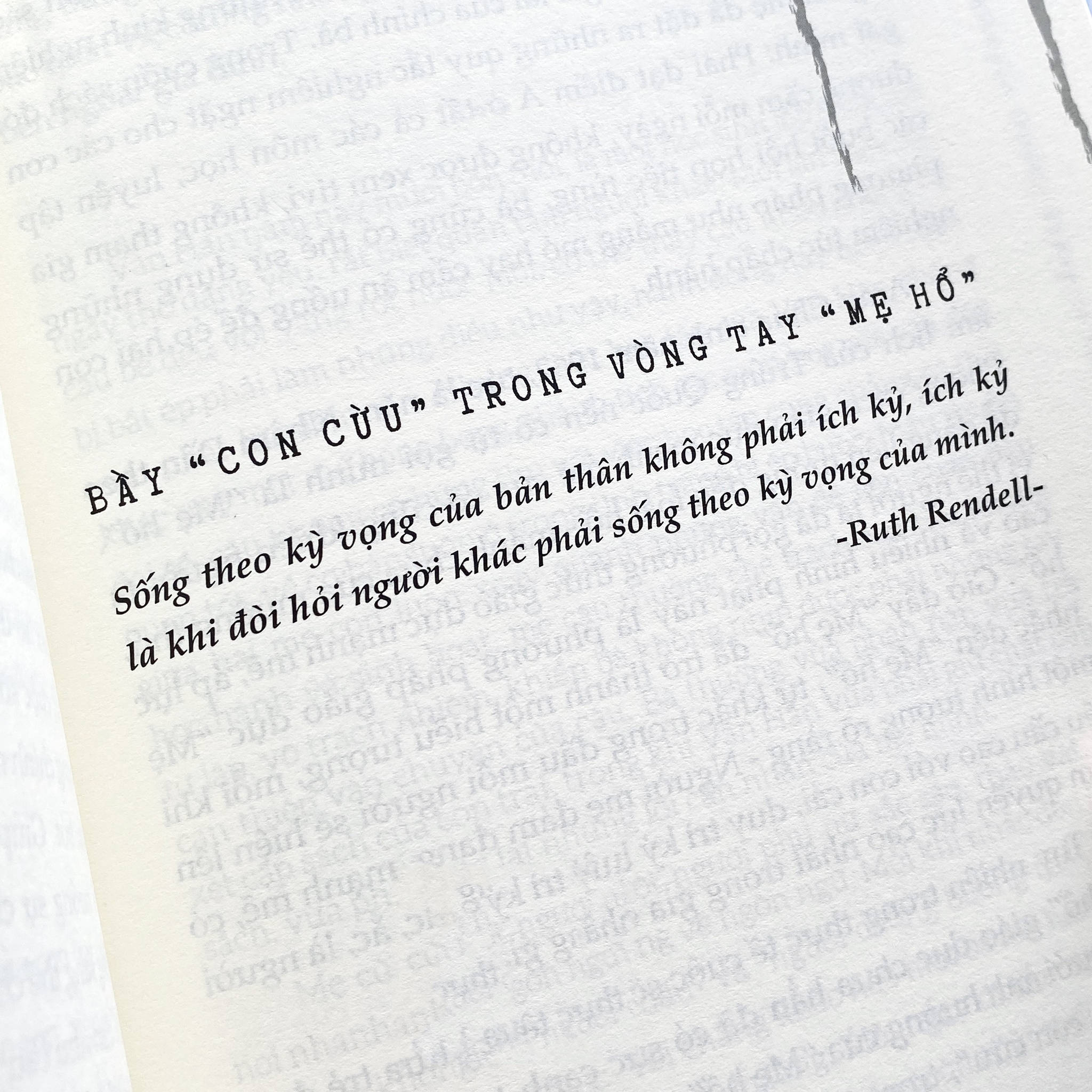 đứa trẻ hiểu chuyện thường không có kẹo ăn - Ảnh 4